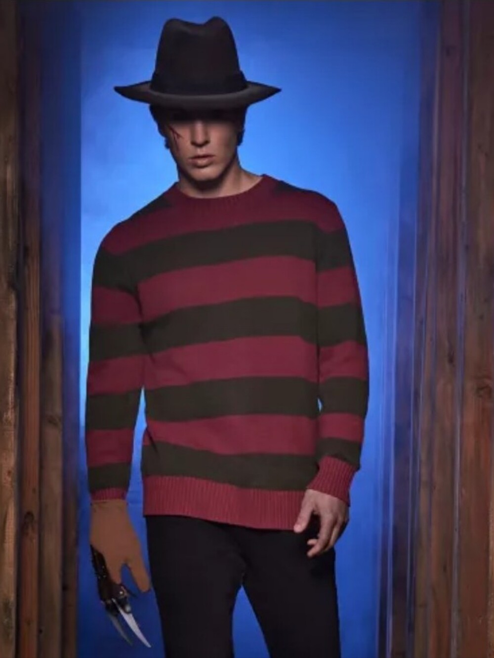 Spirit Halloween Nightmare On Elm Street Freddy Krueger Sweater